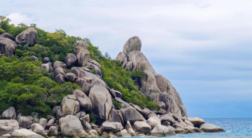 Thalassa Hotel Koh Tao Exterior photo
