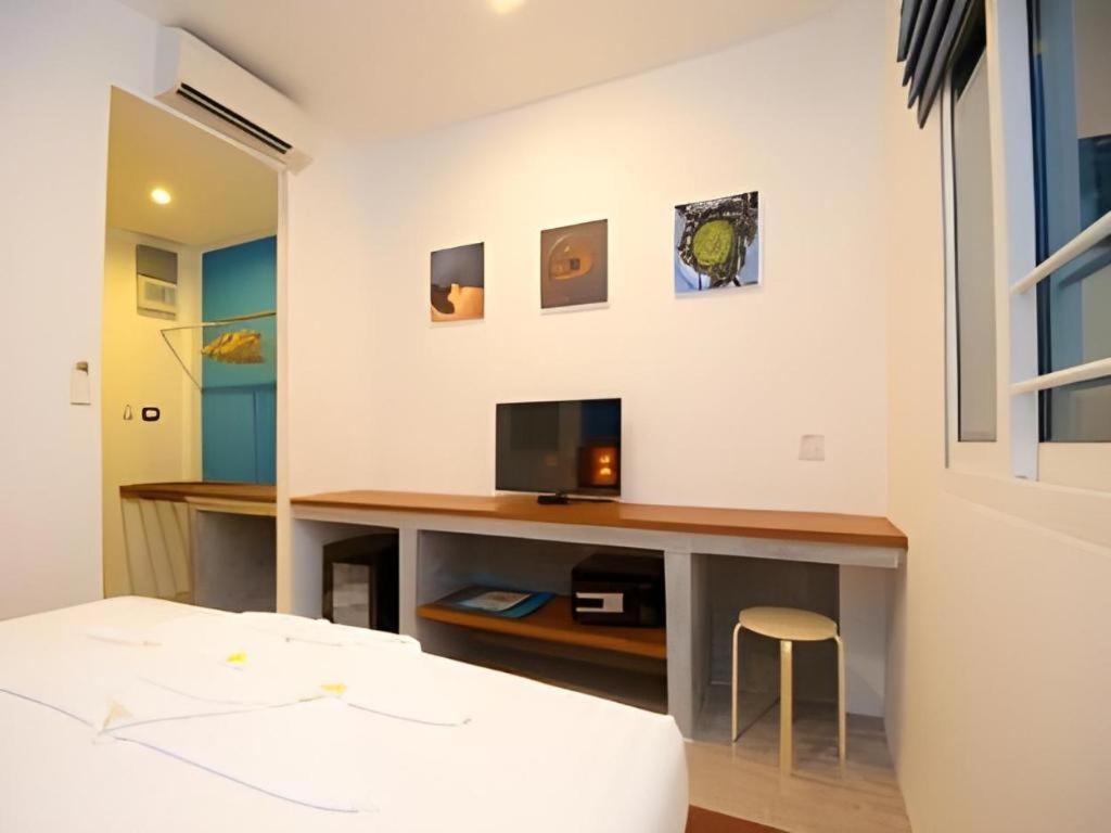 Thalassa Hotel Koh Tao Exterior photo